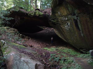 We also hiked to Yahoo Arch that day.