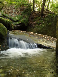 One of the many little waterfalls we saw along the way.