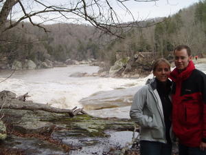 Marijke and Joel at the beginning of the trail, just above Cumberland Falls.