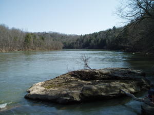 Sabbath afternoon hike to Thunderstruck Shoals, along the Cumberland River.