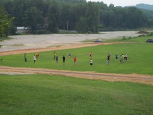 They had fun playing frisbe afterwards.