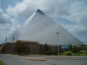 Close-up of the pyramid 