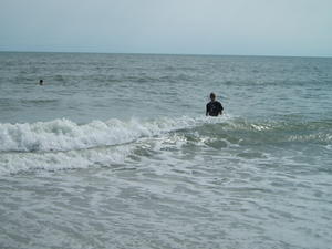 Daniel and Lucas swam while Kristina rested and took pictures.