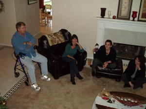 We had a nice visit with Uncle Gary, Joanne, and the rest of the family!