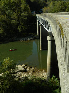 Another view of the Yamacraw bridge.