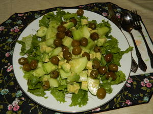 Mmmmmm! Kristina's favorite salad. :)