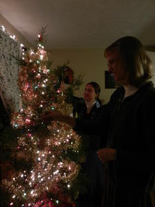 Kristina and Kimberly hung snowflakes, while Daniel took pictures. :)