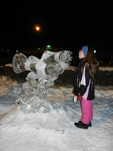 Madeleine mimicking the fish.