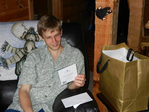 Kristina surprised Daniel with an anniversary gift at the cabin.