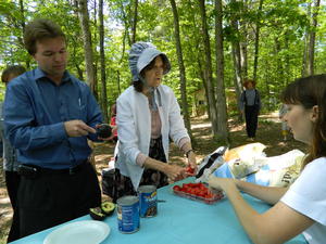 Mark, Mrs K, and Siobhan getting food ready.