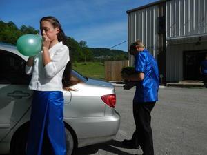 We, along with David and Kristina, were in charge of decorating the car, and we had a number of willing helpers!