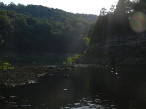 The sunshine made neat rays shining from over the ridge.