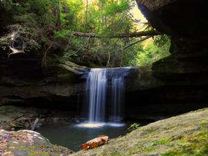 Another view of Dog Slaughter Falls.